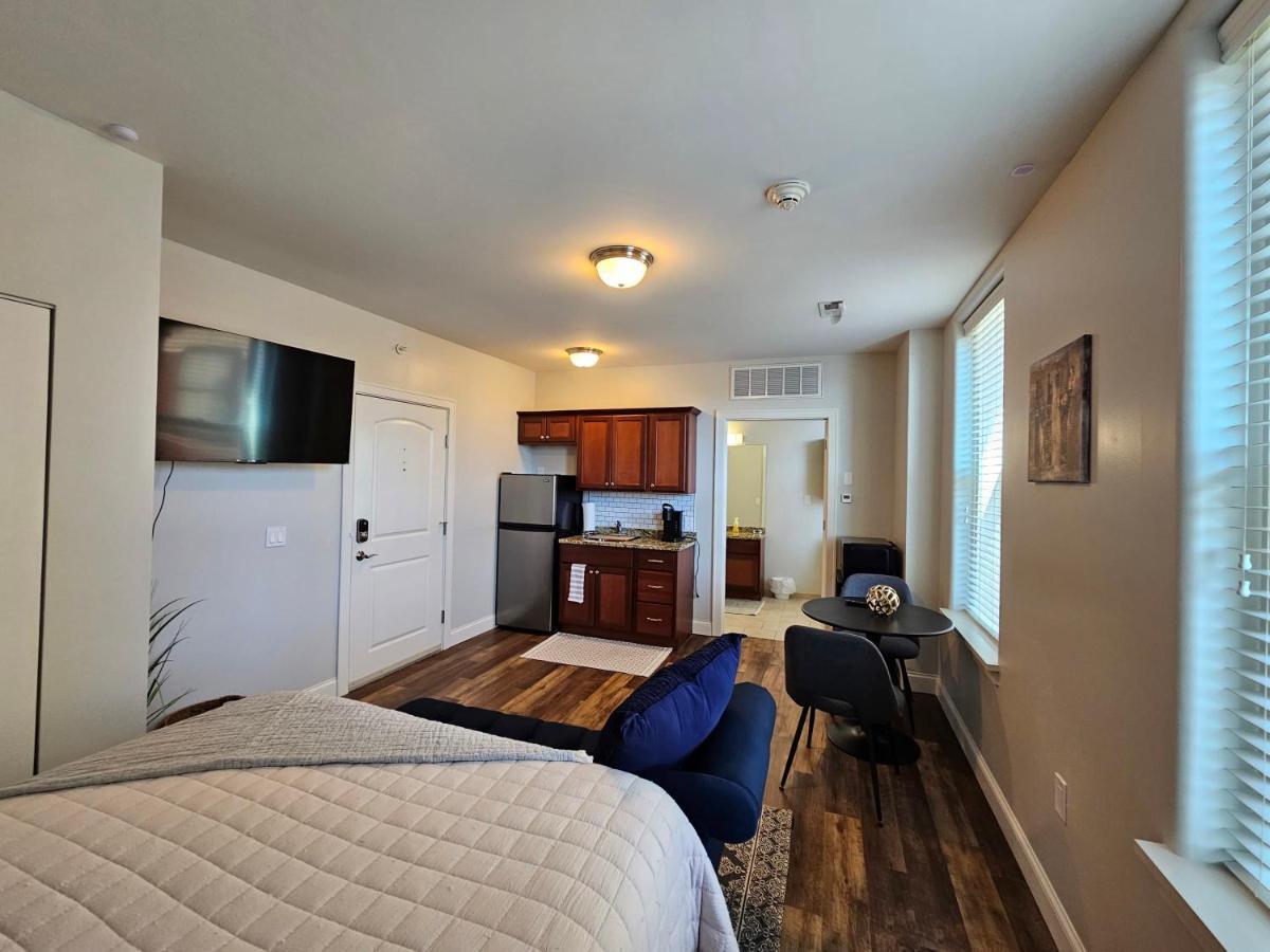 Cozy Stay At The Inman - 214 シャンペーン エクステリア 写真